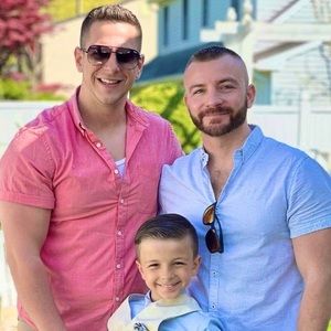 Meet your Posher, Eric